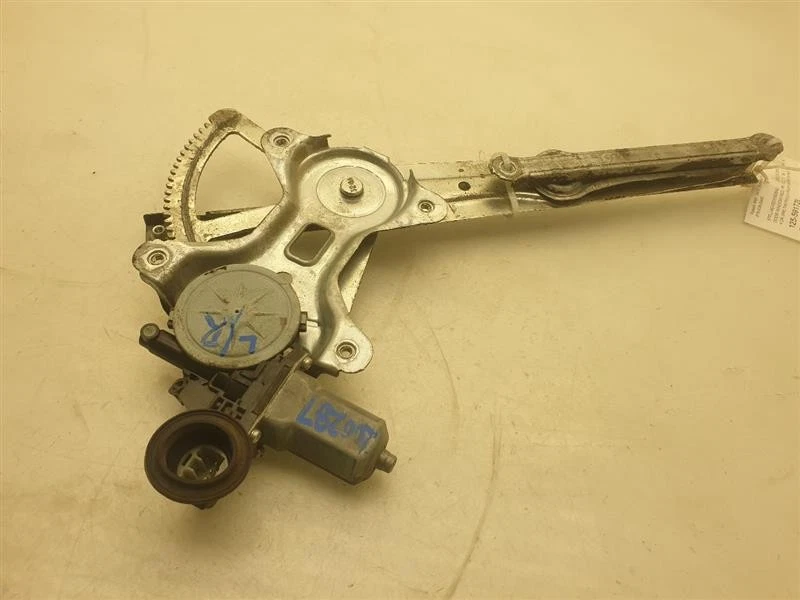 05-18 TOYOTA TACOMA SR5 REGULADOR DE JANELA TRASEIRA LATERAL DO MOTORISTA  - Imagem 4 de 4