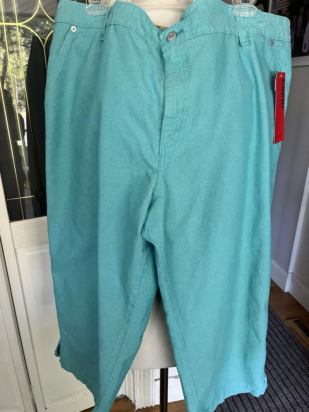 Vintage Levi’s Women’s Capri Pants Aqua Turquoise Size 22 NWT Cropped Wide Leg