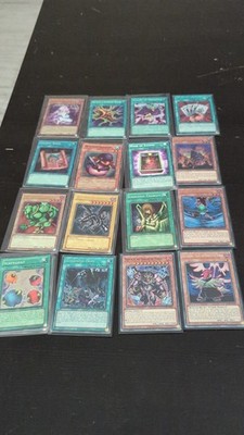 Konami Yu-Gi-Oh! TCG 15-Card Lot Legacy of Darkness, Graceful Charity, EN