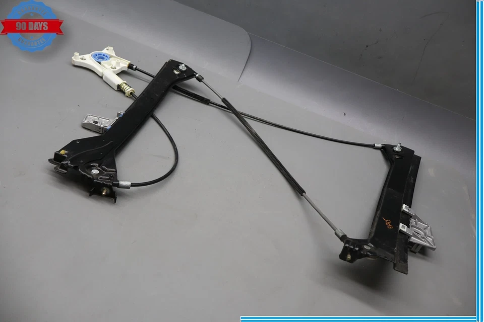 03-09 Mercedes W209 CLK350 CLK500 Front Right Side Window Regulator Motor - Image 3 of 4