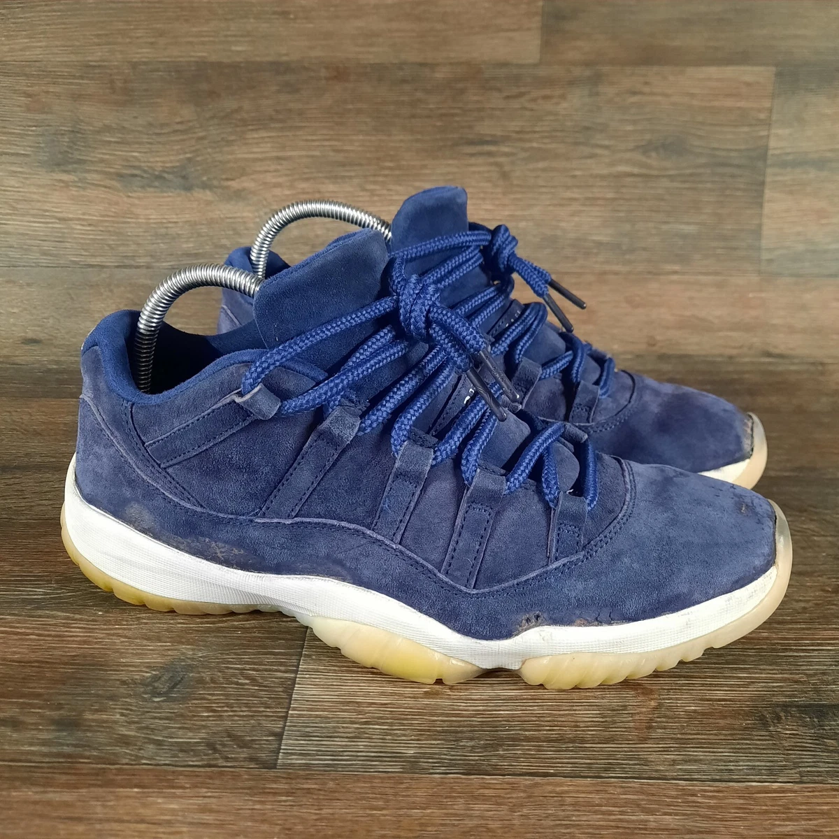 Jordan 11 best sale re2pect low