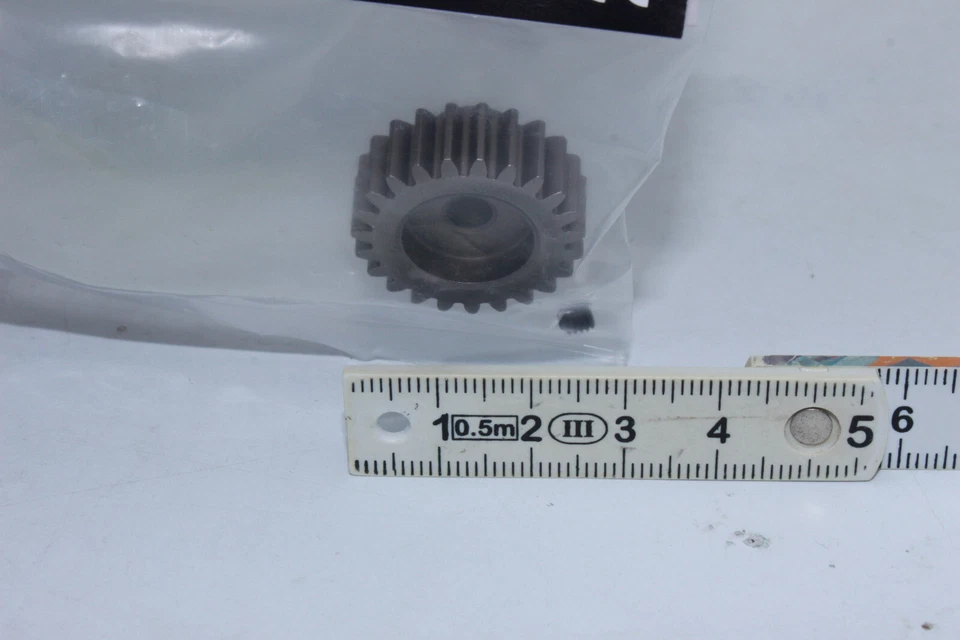 Traxxas 6717 R Red Check Rustler 4X4 Vxl + Decals With Karohalterung New IN - Image 4 of 4