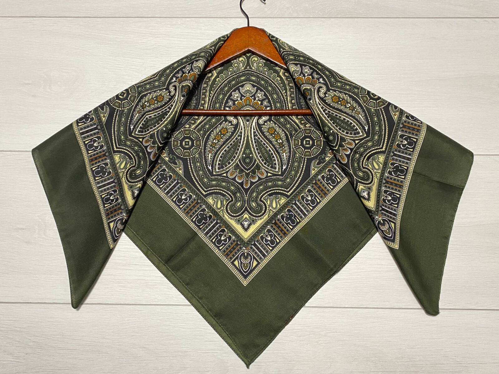 Ukrainian Scarf with Lurex, Babushka Boho Wool Shawl, Slavic Square