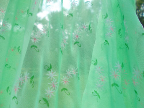 Vtg Mint Green Sheer Flocked Fabric-Tiny White Daisies/Pink Centers-73" Lx 44" W - Picture 5 of 7