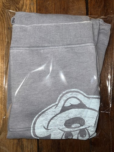 (L) Walt Disney World Hoodie Mickey & Friends SOFT Gray Retro Vintage Style WDW - Picture 11 of 11