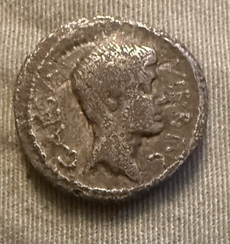 Octavian Augustus 42BC Ancient Roman Silver Denarius 3.6g Empty Curule