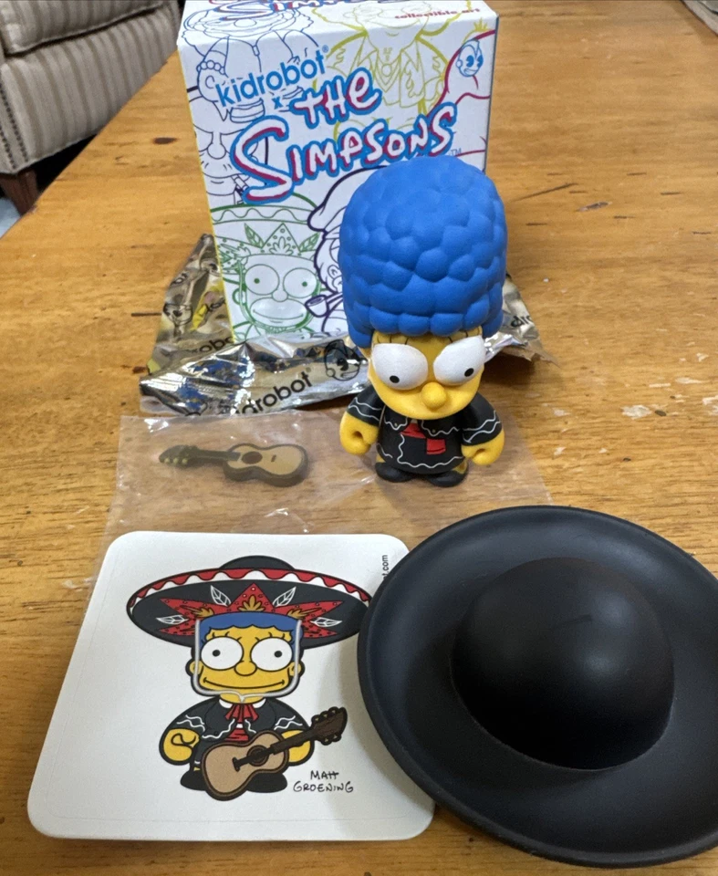 Kidrobot X The Simpsons SERIES 2 Vinyl Figure 3 Inch MARIACHI Marge - Image 2 of 4