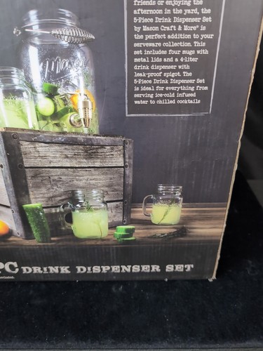 Juego dispensador de tarro de masón de 5 piezas artesanía y más 4 tarros cubiertos vasos y jarra nuevo en caja - Imagen 3 de 9