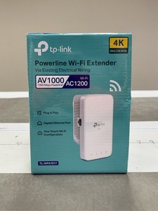 TP-Link Powerline Wi-Fi Extender (TL-WPA7617) - AV1000 Powerline Ethernet Adapte