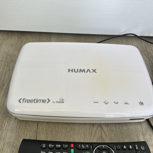 Humax HDR 1100s 1TB Freesat HD TV Recorder With Remote And Power Supply! Working - Picture 2 of 14