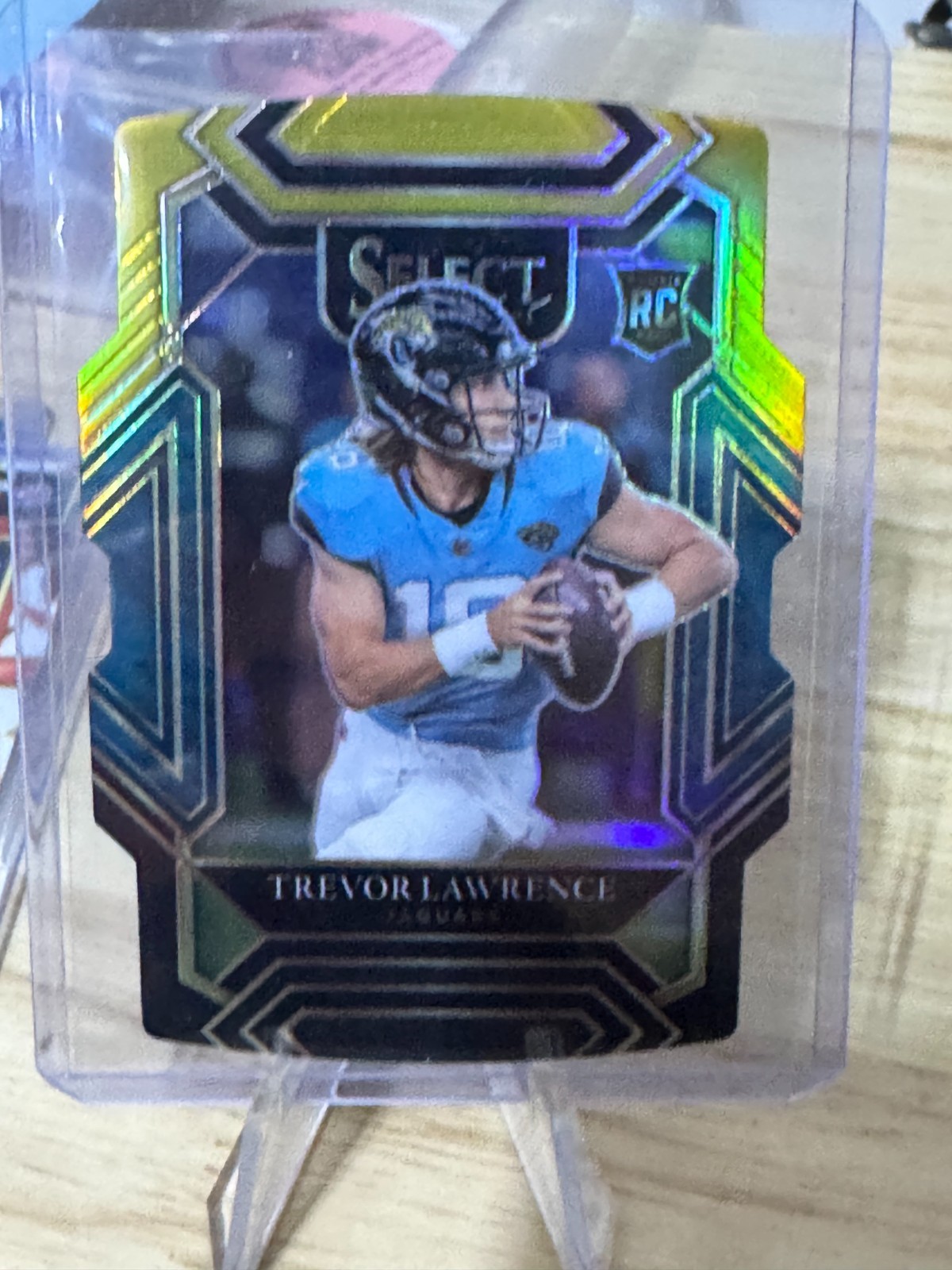 TREVOR LAWRENCE 2021 Panini Select CLUB LEVEL BLACK & GOLD DIE CUT PRIZM RC #243