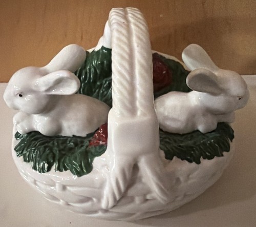Vintage Majolica Bunny Rabbit Baby Rabbits Pottery Easter Basket Roses 