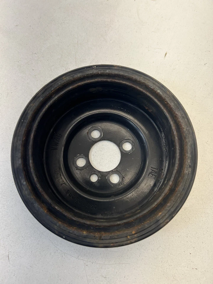 Extractor cigüeñal Volkswagen Jetta Sportwagen 2011-2014 2,0 L TDI OEM. Foto 2 de 4