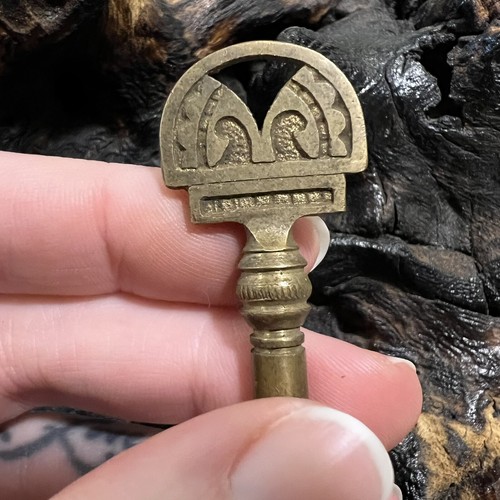 Vintage Eastlake Skeleton Key 2.75 Cabinet Bureau Brass Open Barrel Ornate - Picture 2 of 5