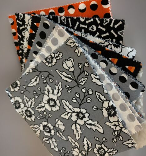 Moda Fabric MIDNIGHT MAGIC #2 5” Charm Pack 42pcs 100% Cotton - Picture 3 of 4