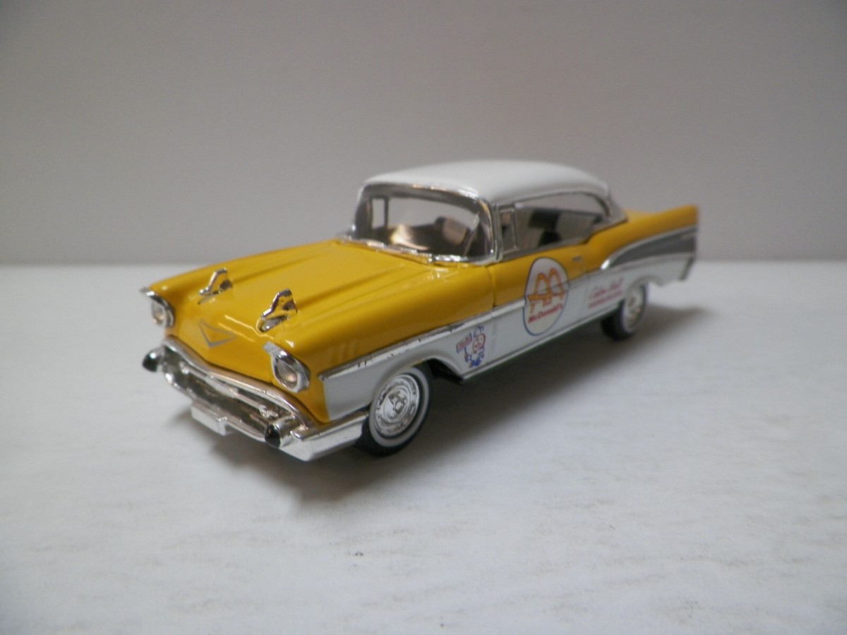ミニカー MATCHBOX Chevrolet Bel Air Convertible Amazon.com: Matchbox by Mattel Wheels - Drop Tops - Series