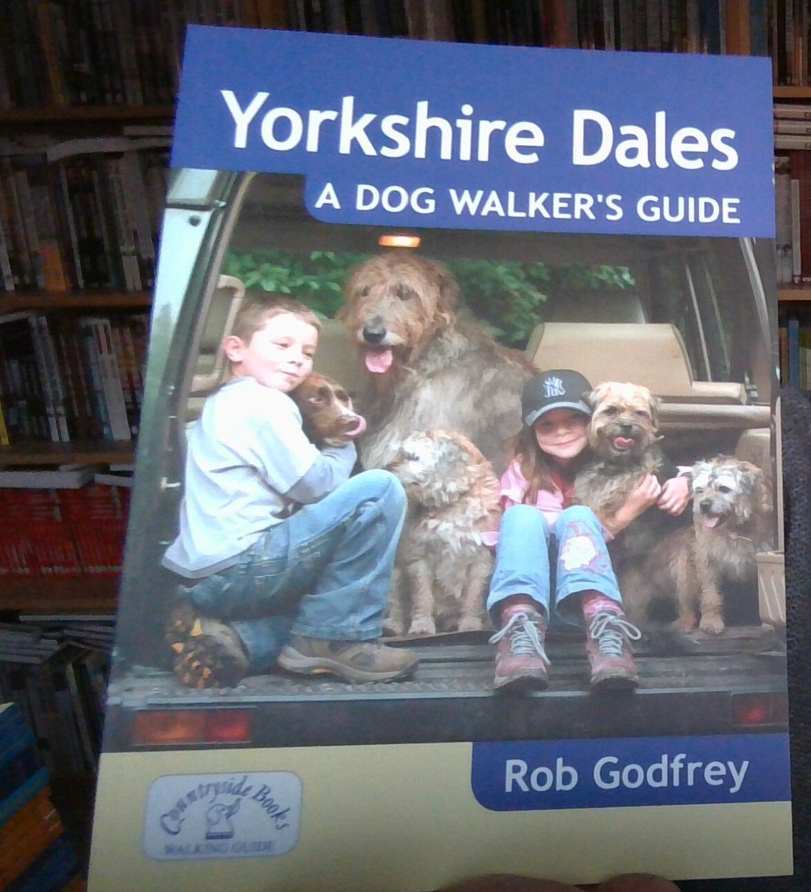 Yorkshire Dales A Dog Walker's Guide - 20 Countryside Dog Walks 9781846742422