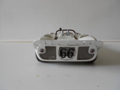 EXOTO RACING LEGENDS 1/18 - CHAPARRAL N° 66. Legendary American Classic
