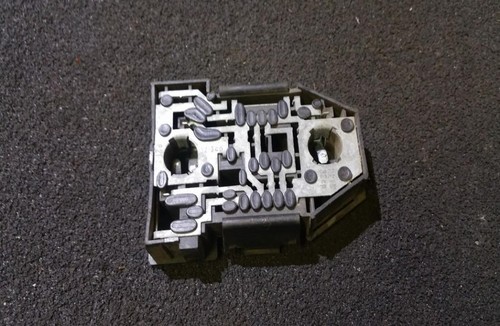 Volkswagen Passat 1991 Tailight Bulb Holder (Lamp Carrier) 3339452 #159912-08