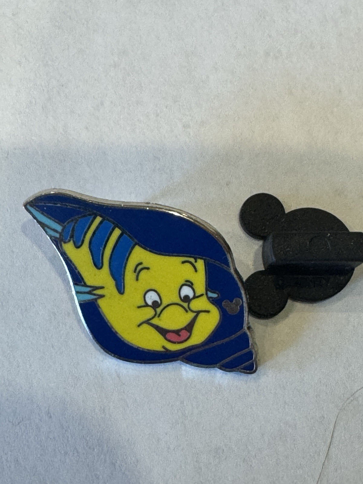 Flounder Inside Blue Shell Little Mermaid Shell Hidden Mickey - Disney Pin 69170