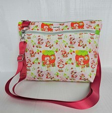 Vintage Strawberry Shortcake Crossbody Purse: 1980s