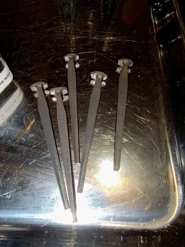 Unhas de caixão de 1800 - Imagem 3 de 4