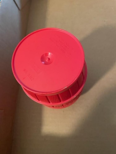 Vintage Barrel of Monkeys 1966 Lakeside Toys Game Red #8312 12 Monkeys Included - Picture 2 of 4