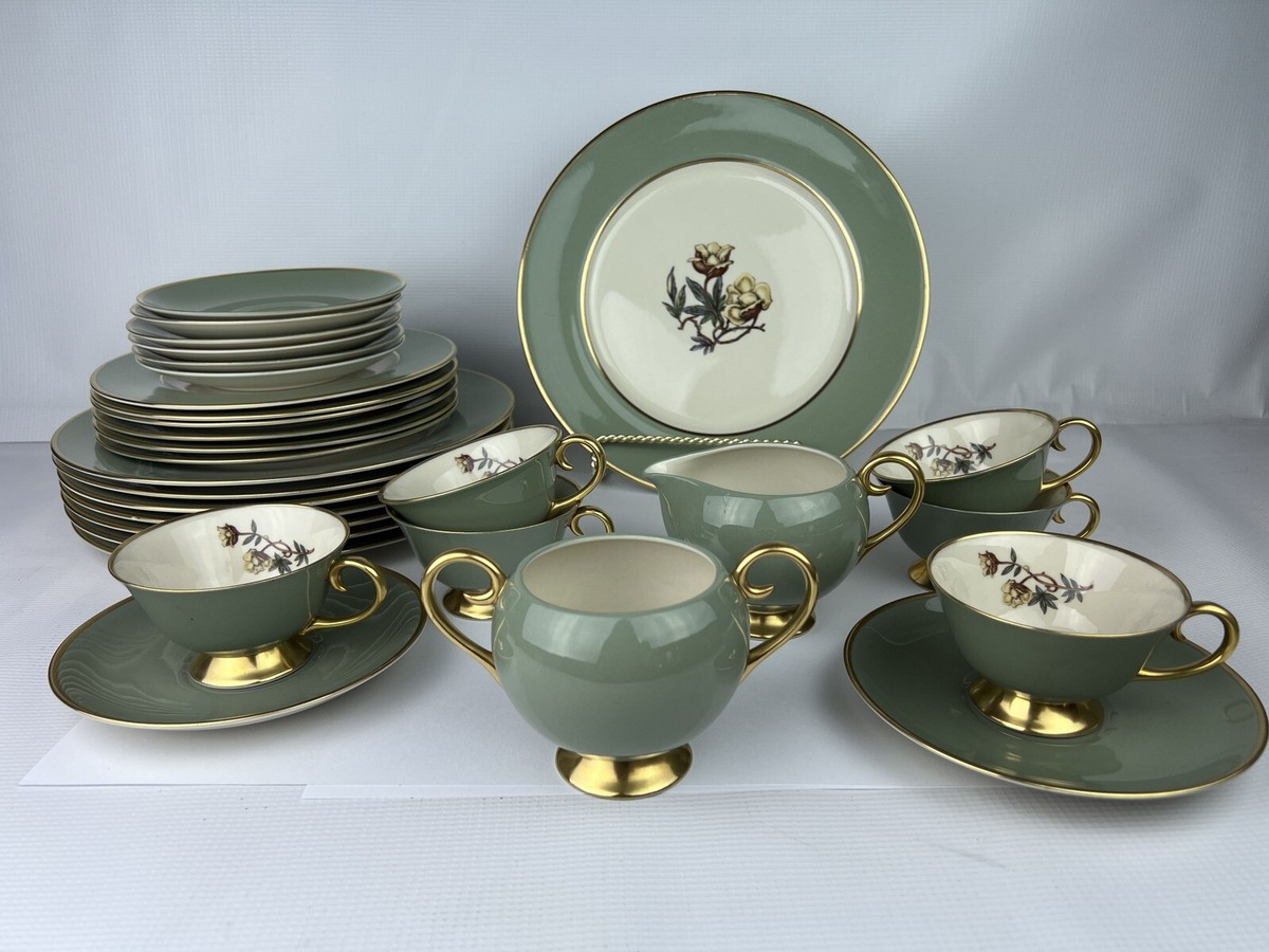 Green And Gold Dinnerware Set: Elevate Your Dining Experience 2 Green And Gold Dinnerware Set: Elevate Your Dining Experience
