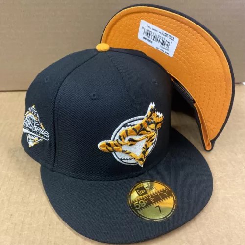 Toronto Blue Jays Tiger Fill Fitted Hat New Era MLB World Series 1993 Size 7