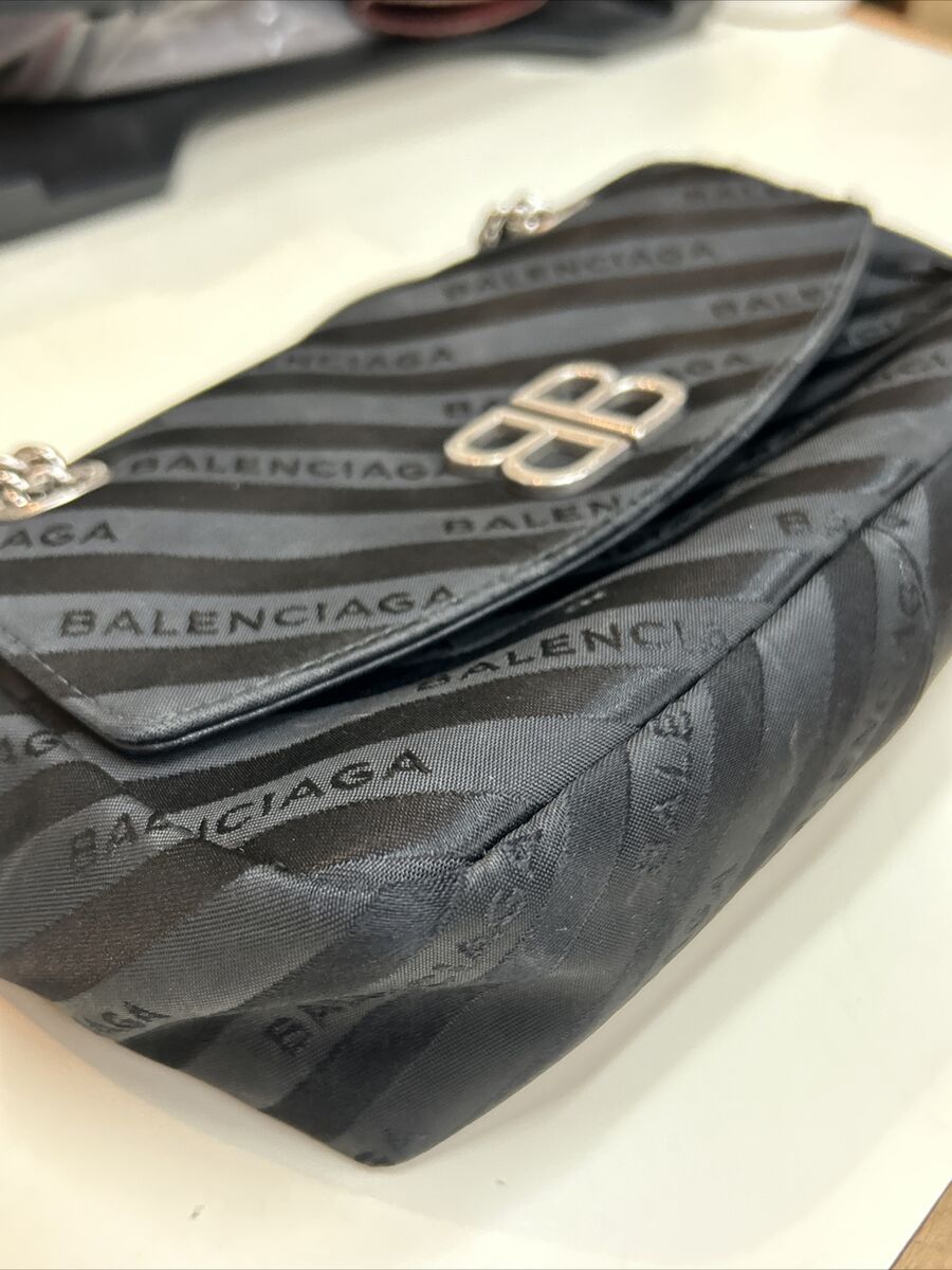 Balenciaga BB Logo Black Nylon Small Shoulder Bag | eBay Balenciaga BB Logo Black Nylon Small Shoulder Bag | eBay