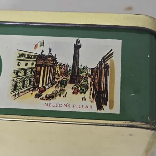 Jacob’s Fair City Tin - Picture 7 of 9