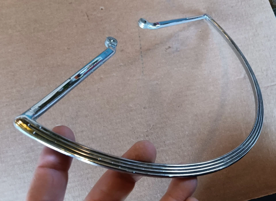 49 50 51 Nash Amb. 600 Statesman Airflyte anel de buzina de volante barra cromada - Imagem 2 de 4