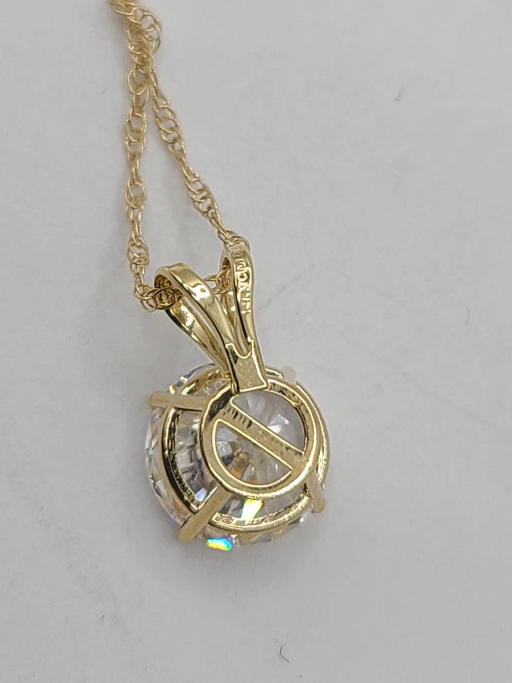 Colgante Diamonique 100 facetas 2 ct tw con cadena, oro amarillo 14K Foto 4 de 4