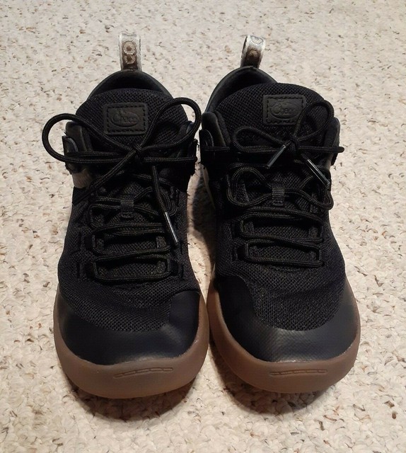 chaco tennis shoes on sale