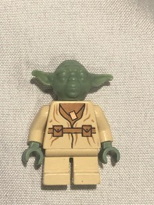yoda minifigure