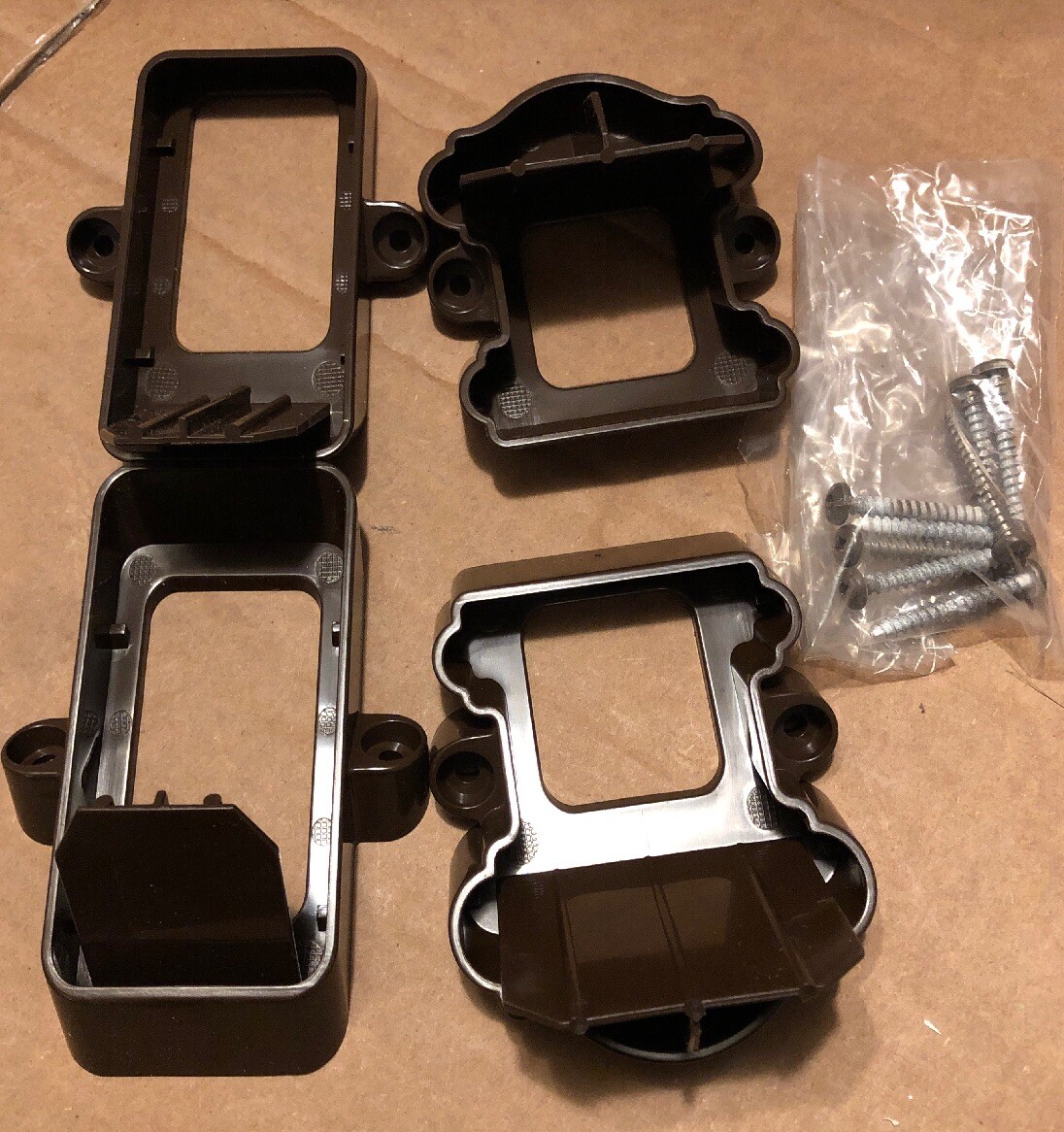 (SET OF TWO) Fiberon Classic STAIR Rail Brackets 774174 Chestnut Brown