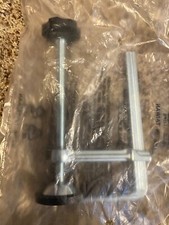 NEW DeWalt Vertical Material Clamp DWS