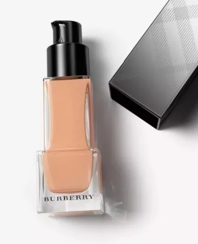 Burberry 1oz cashmere cheap soft matte foundation 70