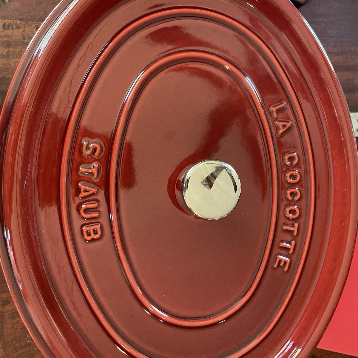 STAUB Cast Iron Oval Cocotte, Dutch Oven, Made in France 33cm/13