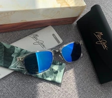 New Maui Jim Kawika Polarized Sunglasses B257-05CR Crystal/Blue Hawaii Glass
