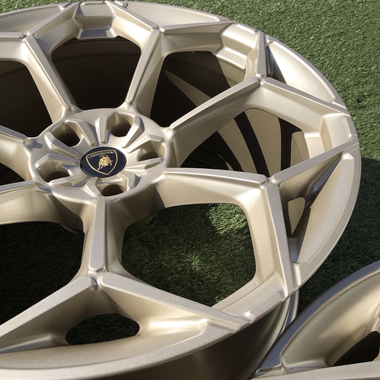 23 URUS PERFORMANTE RIMS OEM FACTORY SET 4 GOLD GENUINE LAMBORGHINI 4ML601025DC