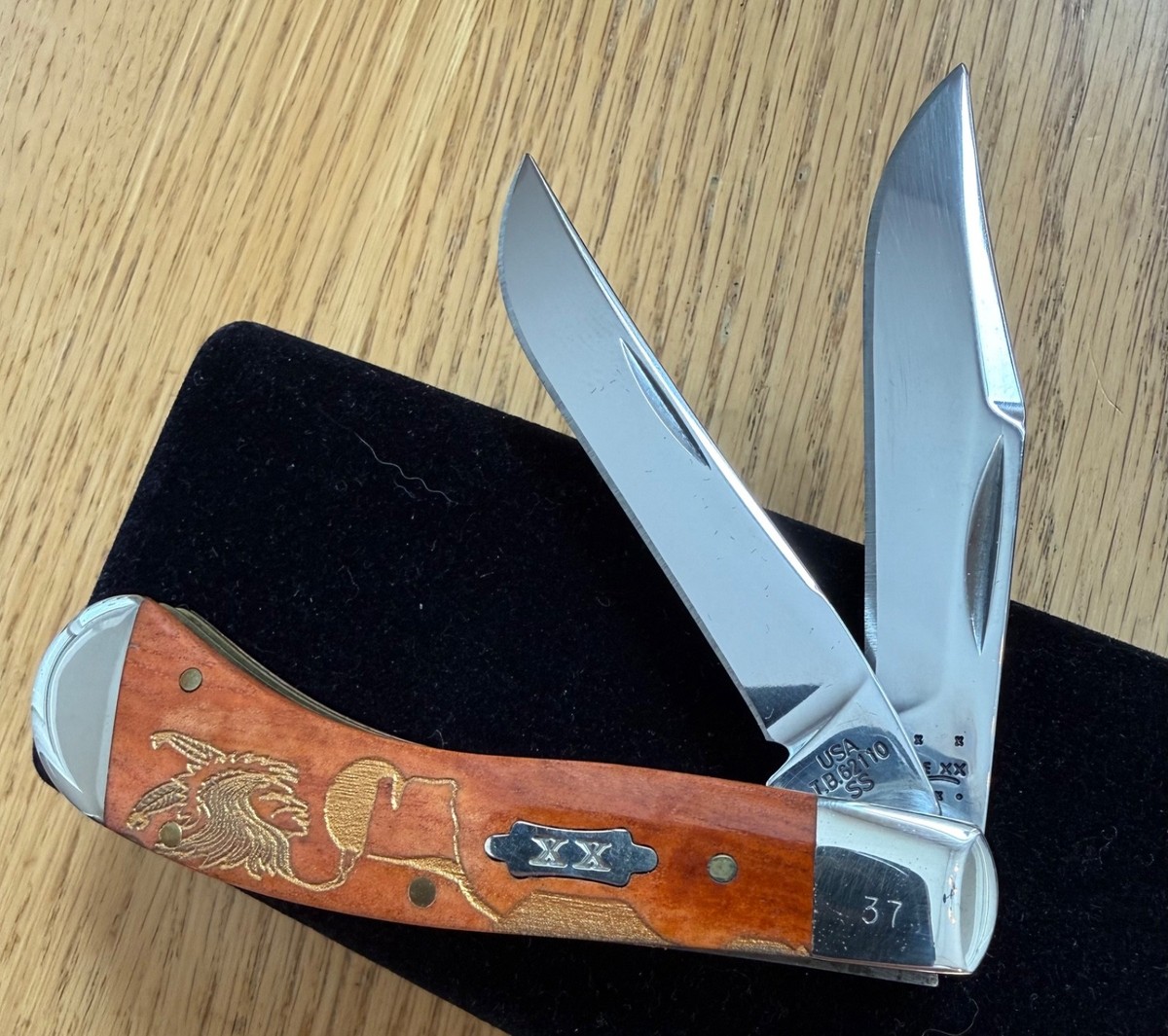 CASE YELLOWHORSE TONY BOSE SADDLE HORN KNIFE NEVER USED IN BOX