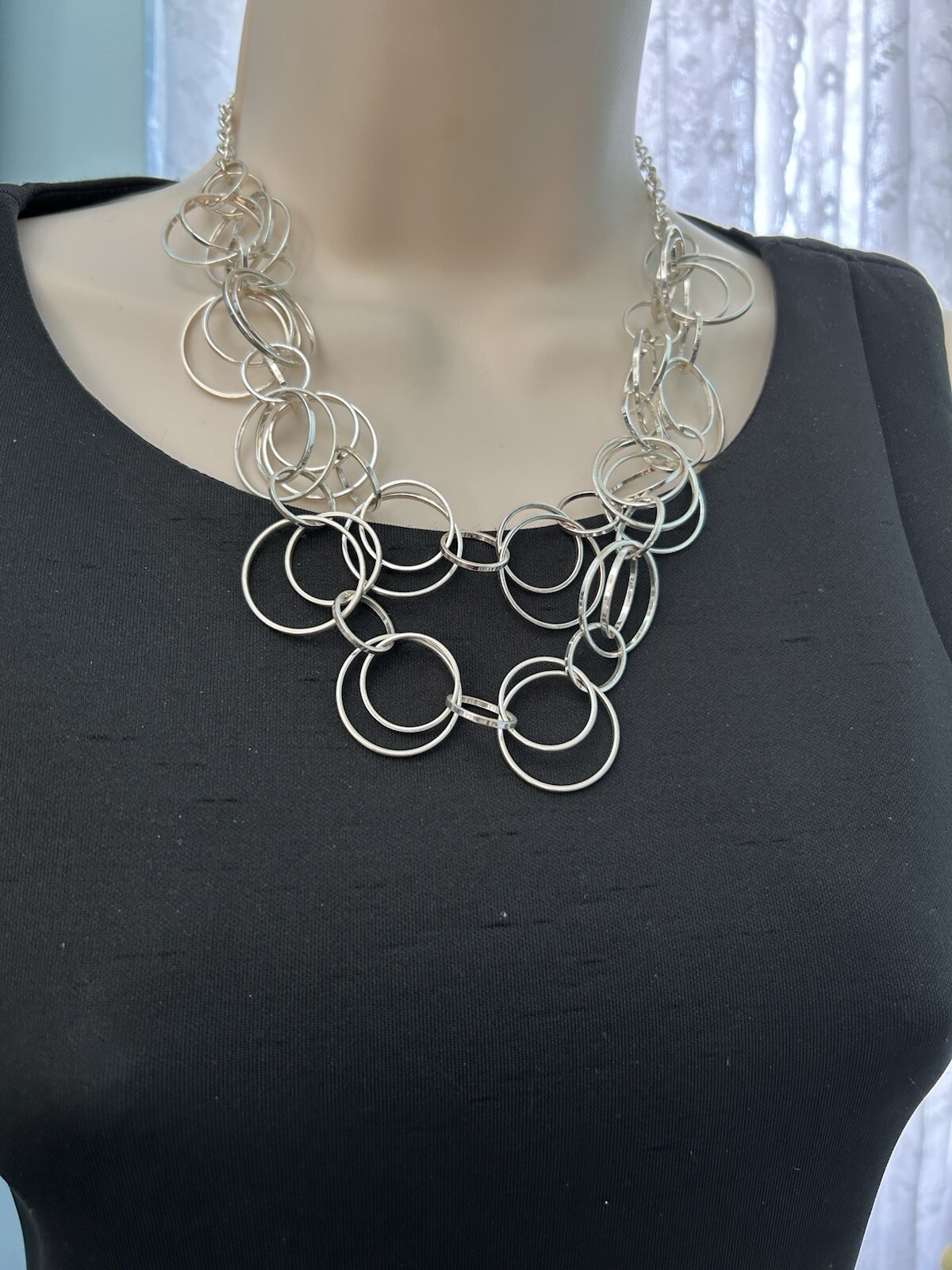 JOAN RIVERS Silver Tone Interlocking Circles Chai… - image 12