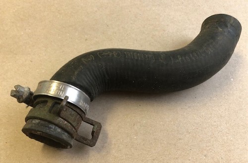 VW Golf 2 II Kühlwasserschlauch Kühlerschlauch Kühlwasser Schlauch 191819373