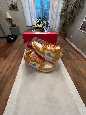 nike dunk high university gold
