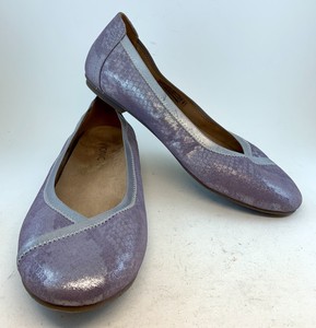 vionic pewter flats