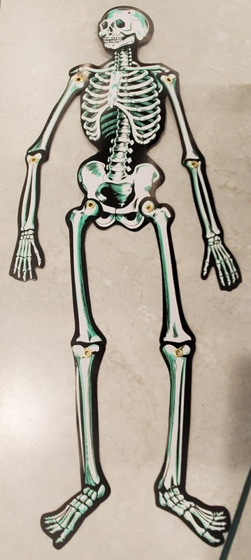 HALLOWEEN Whimsical BEISTLE Original DIE CUT Paperboard JOINTED SKELETON 22"