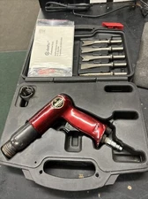 AmPro AR3101 Professional Air Hammer with 5 Chisels