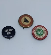 Celluloid Pinbacks Union Badge February 1916 Badge and Lowe Brothers Ad