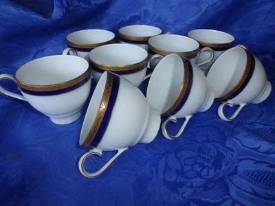 Edelstein Bavaria, 9Tassen + Unterteller, weiß mit Goldrand und Echt Cobalt.